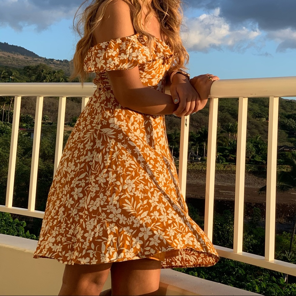 Women’s yellow off the shoulder floral dress